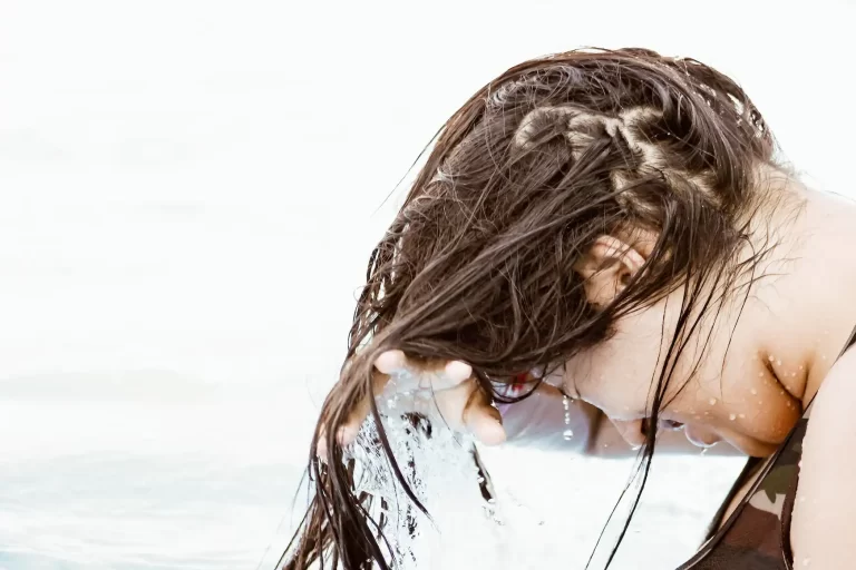 cosas que tienes que saber antes de lavarte el cabello